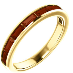 14K Yellow Gold Mozambique Baguette Garnet Band