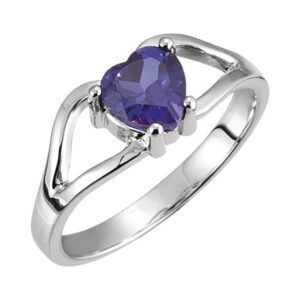 6x6mm Amethyst Heart Embrace Ring