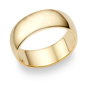 8mm Plain Gold Wedding Band in 14K