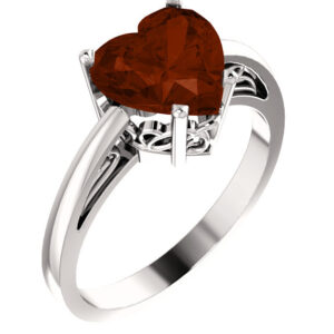 8x8mm Heart-Shaped Garnet Ring in White Gold