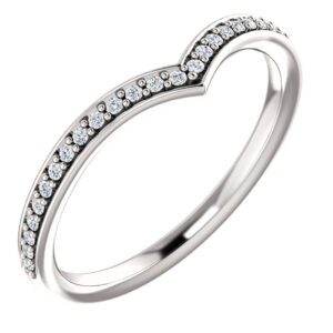 Diamond V Ring in 14K White Gold